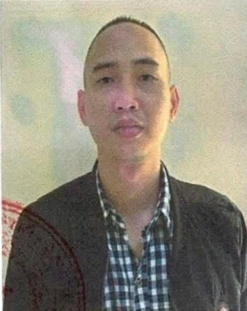 Công an Hà Nội truy nã đối tượng chém trọng thương người khác rồi bỏ trốn
- Ảnh 1. Công an Hà Nội truy nã đối tượng chém trọng thương người khác rồi bỏ trốn
- Ảnh 1.