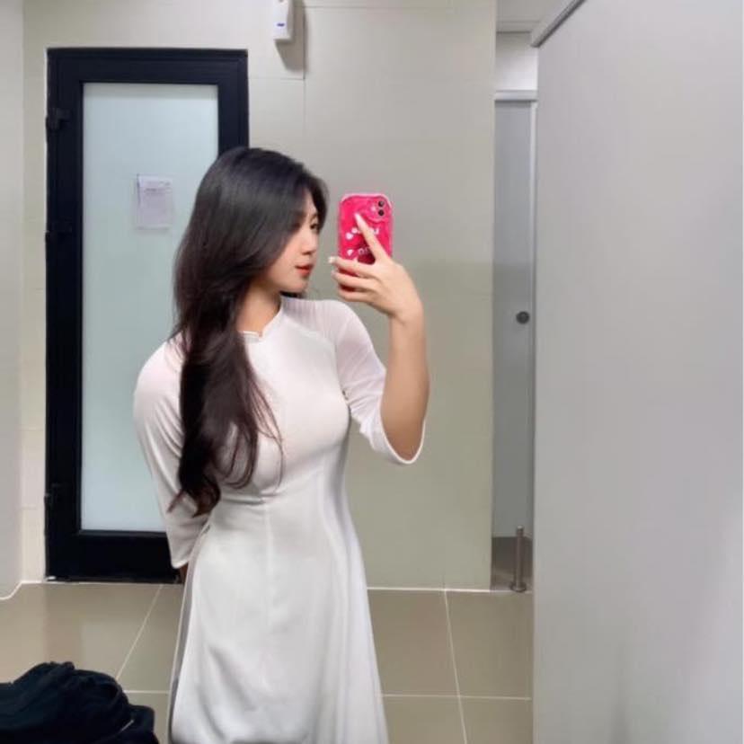 Nhan sắc tuổi 16 của ái nữ diễn viên Mạnh Trường khiến dân mạng trầm trồ- Ảnh 4. Nhan sắc tuổi 16 của ái nữ diễn viên Mạnh Trường khiến dân mạng trầm trồ- Ảnh 4.