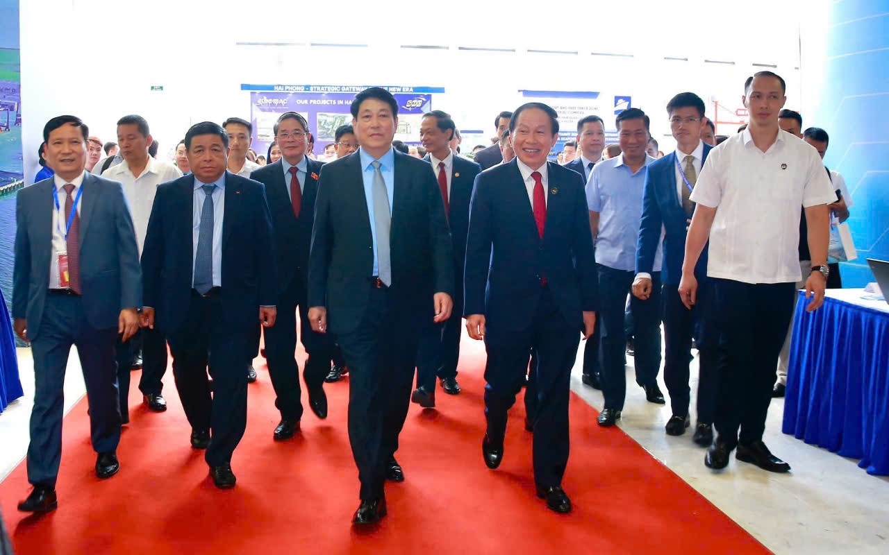 Xúc tiến Đầu tư Hải Phòng 2025: Cơ chế, chính sách đặc thù tạo &quot;đường băng&quot; để Hải Phòng cất cánh