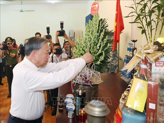 Tổng Bí thư Tô Lâm: Người có công là tài sản quý, là biểu tượng của ý chí, nghị lực Việt Nam- Ảnh 8. Tổng Bí thư Tô Lâm: Người có công là tài sản quý, là biểu tượng của ý chí, nghị lực Việt Nam- Ảnh 8.