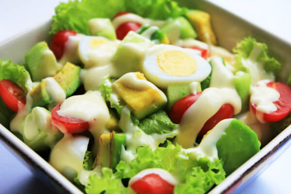 Cách làm nước sốt từ quả bơ giúp ngon miệng mà không nạp nhiều calo- Ảnh 3. Cách làm nước sốt từ quả bơ giúp ngon miệng mà không nạp nhiều calo- Ảnh 3.