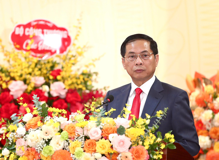 Phó Thủ tướng Bùi Thanh Sơn: Công Thương là 'lá cờ đầu' trên mặt trận kinh tế- Ảnh 3.