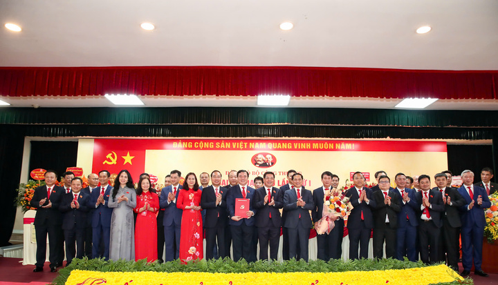 Phó Thủ tướng Bùi Thanh Sơn: Công Thương là 'lá cờ đầu' trên mặt trận kinh tế- Ảnh 4.
