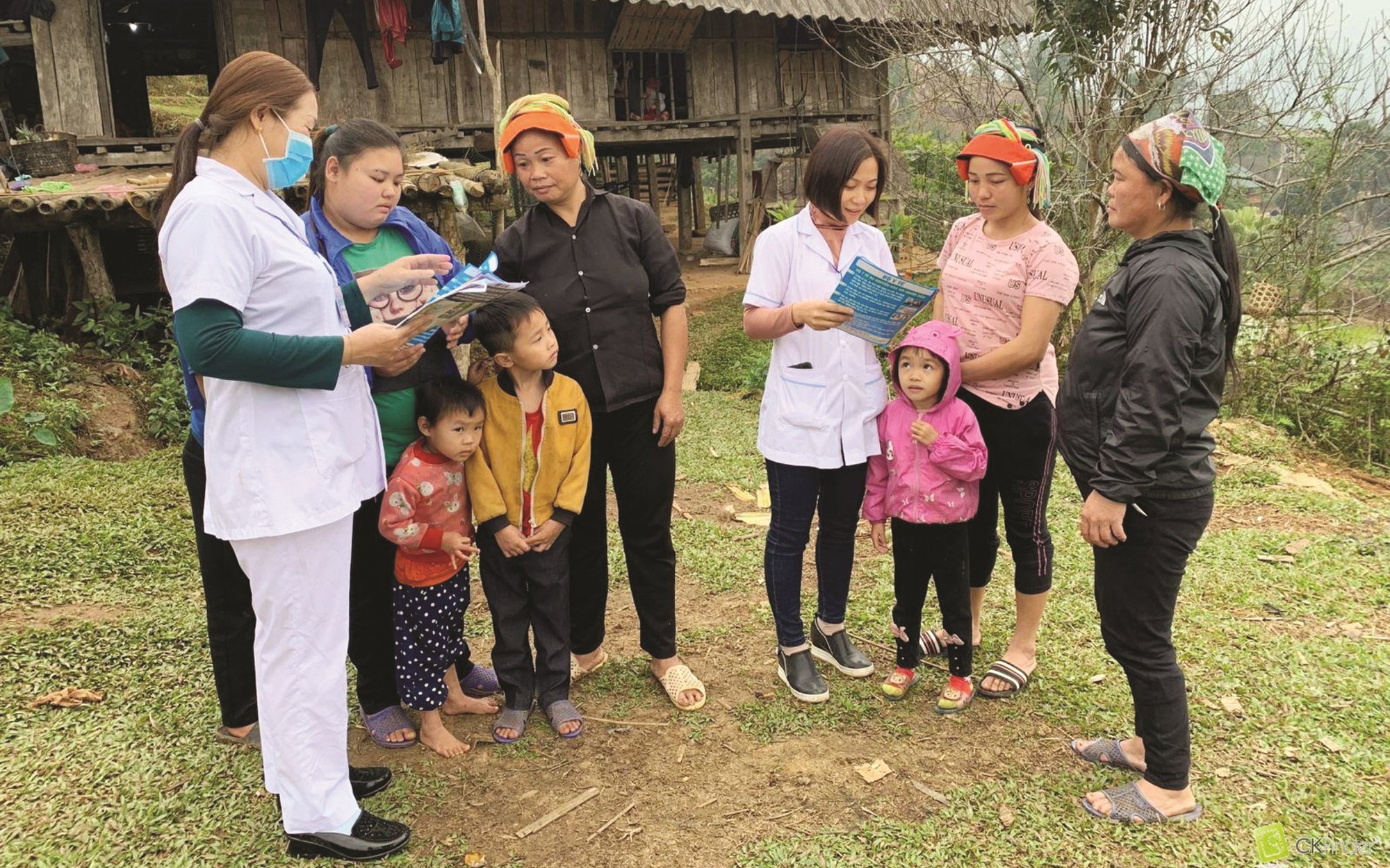 Đề xuất nâng mức hỗ trợ tiền đối với lực lượng "cánh tay nối dài" của ngành y tế