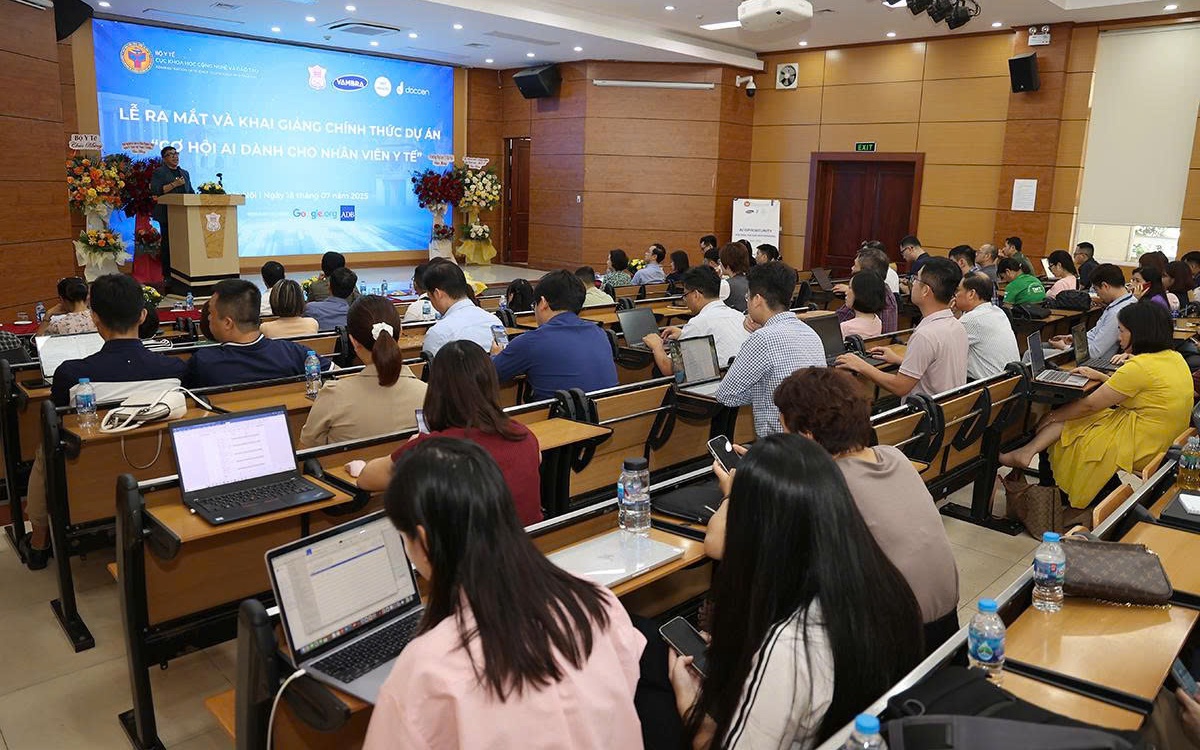 15.000 nhân viên y tế Việt Nam được học AI để ứng dụng vào khám chữa bệnh, quản trị...