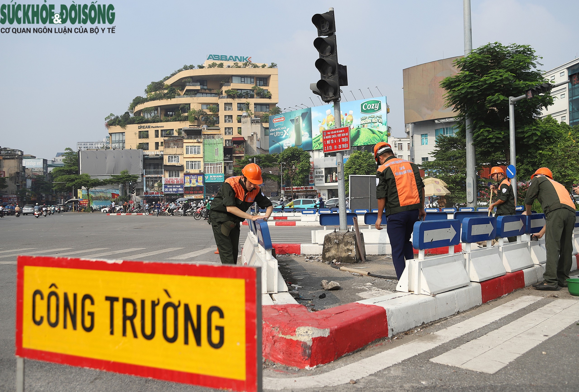Hà Nội bắt đầu chỉnh trang diện mạo cho đại lễ 80 năm Cách mạng Tháng Tám và Quốc khánh 2/9- Ảnh 3.