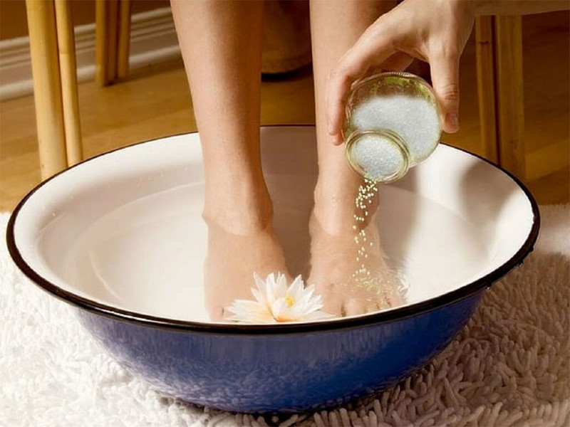 Mùi hôi chân khiến bạn mất tự tin? Đây là cách xử lý- Ảnh 3. Mùi hôi chân khiến bạn mất tự tin? Đây là cách xử lý- Ảnh 3.