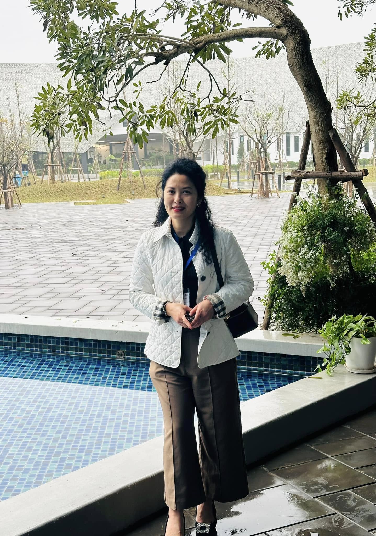 Nữ diễn viên đất Bắc đóng vai người mẹ trong phim điện ảnh về Thành cổ Quảng Trị 'Mưa đỏ' là ai?- Ảnh 4.