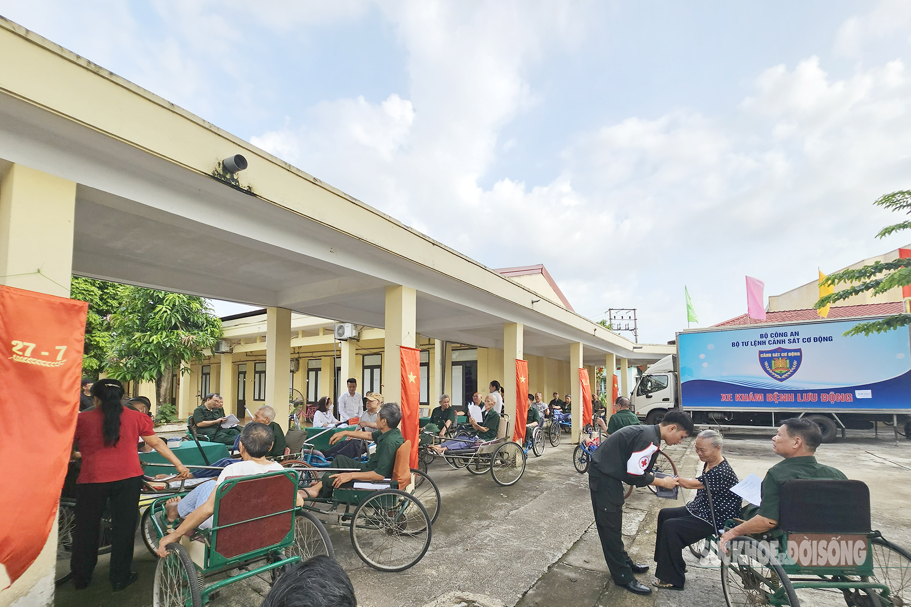 Ấm tình đồng đội tại Trung tâm điều dưỡng thương binh Thuận Thành- Ảnh 8. Ấm tình đồng đội tại Trung tâm điều dưỡng thương binh Thuận Thành- Ảnh 8.