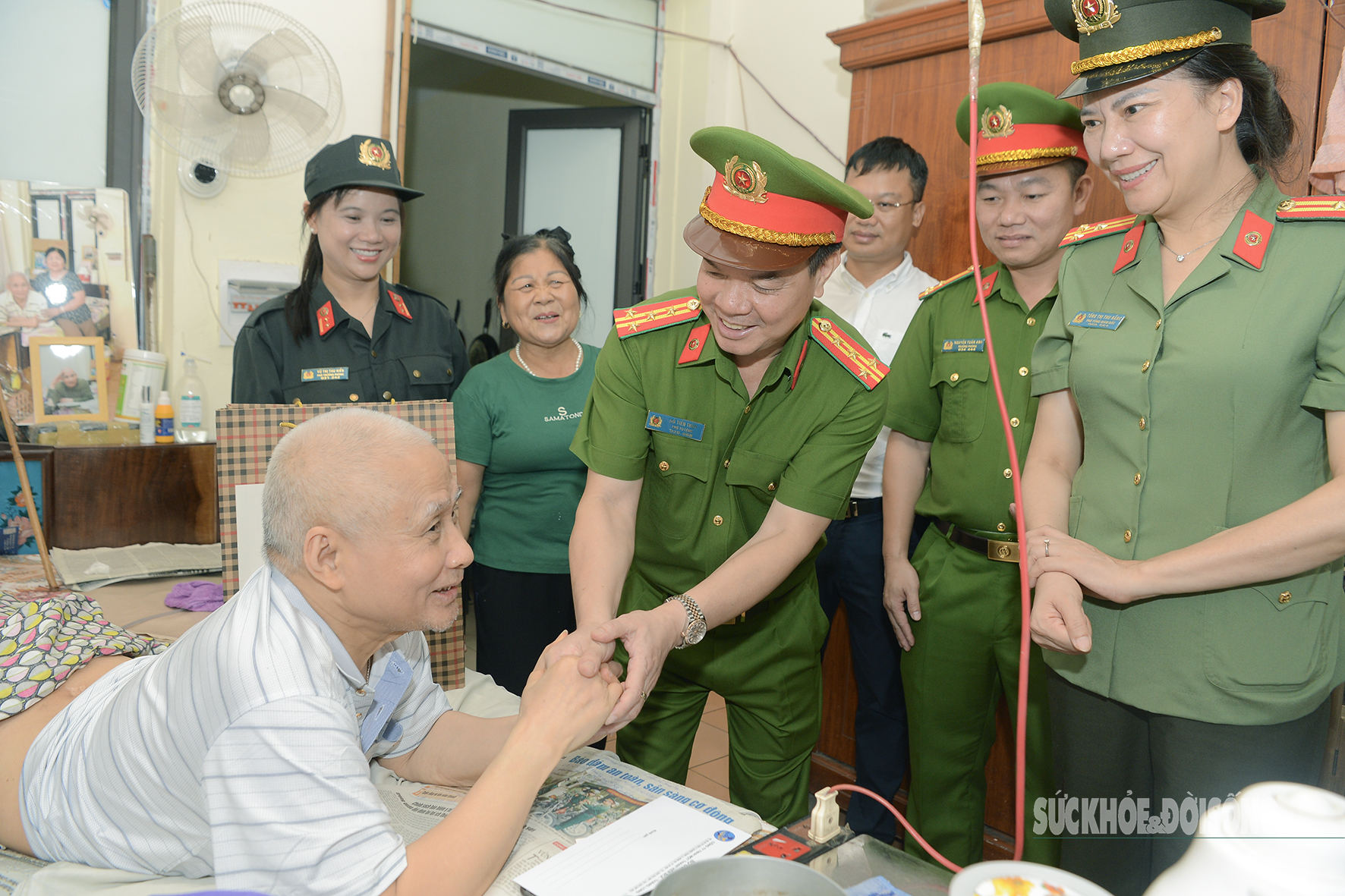 Ấm tình đồng đội tại Trung tâm điều dưỡng thương binh Thuận Thành- Ảnh 3. Ấm tình đồng đội tại Trung tâm điều dưỡng thương binh Thuận Thành- Ảnh 3.
