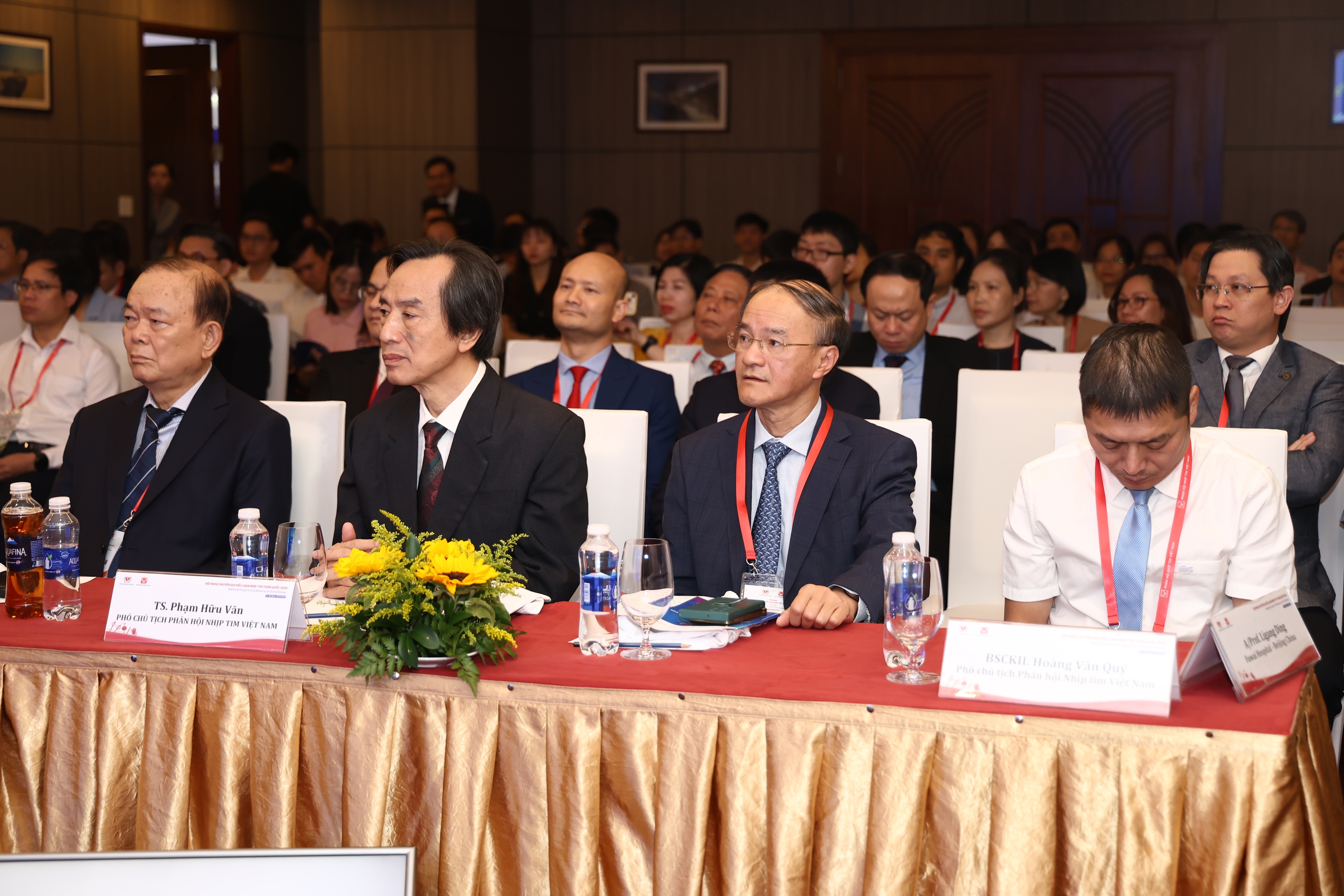 Việt Nam làm chủ kỹ thuật tiên tiến điều trị căn bệnh gây nhiều biến chứng nguy hiểm- Ảnh 2.