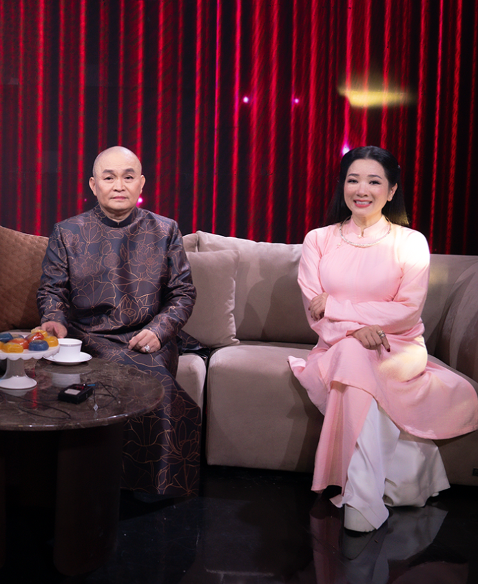 Gần 3 thập kỷ làm bạn, Thanh Thanh Hiền nhớ ánh mắt Xuân Hinh trong lần đầu gặp gỡ- Ảnh 2. Gần 3 thập kỷ làm bạn, Thanh Thanh Hiền nhớ ánh mắt Xuân Hinh trong lần đầu gặp gỡ- Ảnh 2.