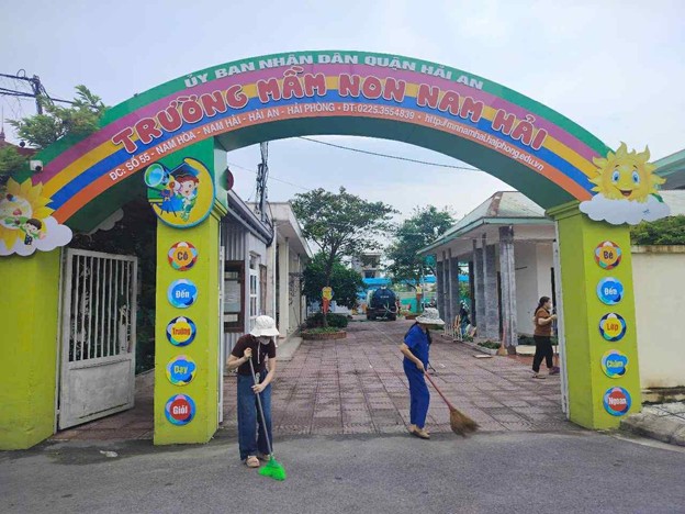 Hải Phòng cấp tập gia cố công trình, bệnh viện, nhà máy ứng phó bão số 3 WIPHA- Ảnh 11. Hải Phòng cấp tập gia cố công trình, bệnh viện, nhà máy ứng phó bão số 3 WIPHA- Ảnh 11.