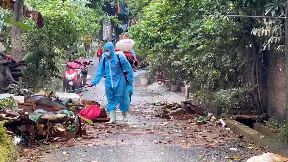 Các biện pháp đơn giản giúp phòng bệnh truyền nhiễm mùa mưa bão- Ảnh 1.