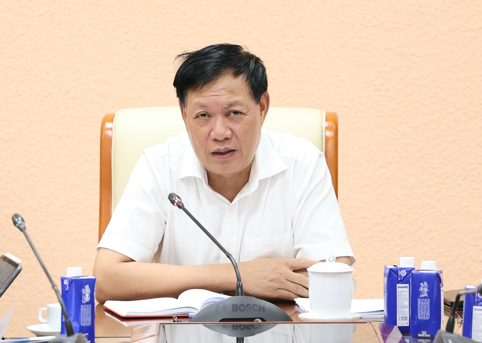 Xây dựng Luật An toàn thực phẩm (sửa đổi) để giải quyết kịp thời các hạn chế, bất cập của thực tiễn- Ảnh 2.