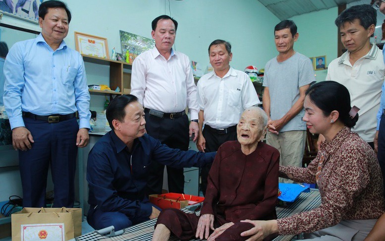 Phó Thủ tướng: Quan tâm, chăm lo tốt cho người có công là nhiệm vụ thường xuyên