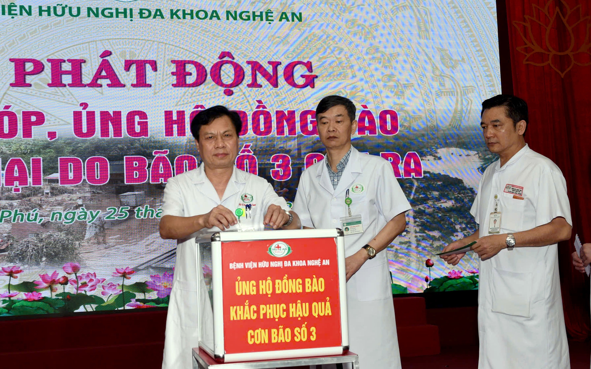 Bệnh viện HNĐK Nghệ An quyên góp 350 triệu đồng ủng hộ đồng bào vùng cao Nghệ An sau bão số 3