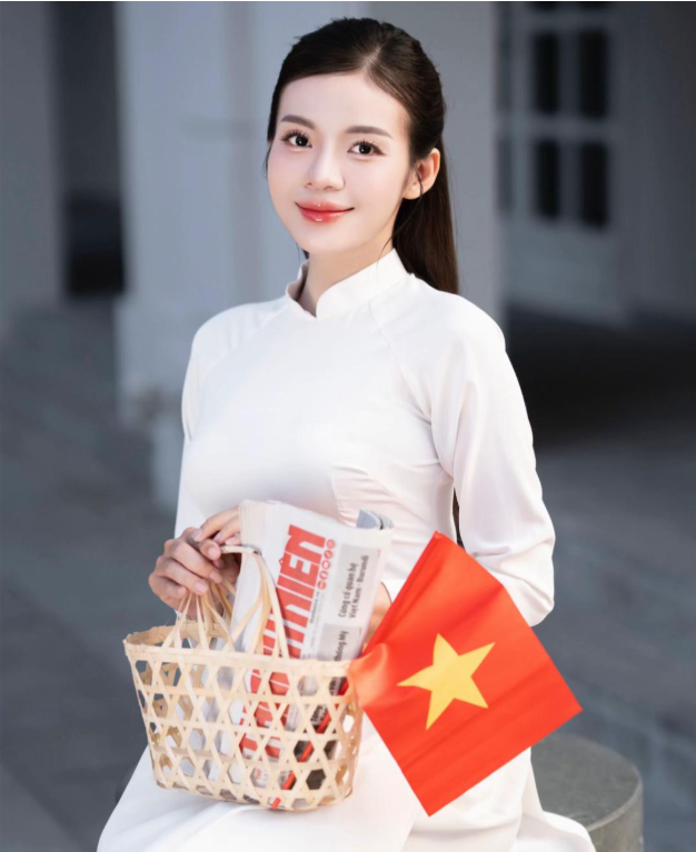 Quin Quin – gương mặt nổi bật từng tham gia 'Người đẹp du lịch Quảng Bình' và nhiều chương trình cộng đồng- Ảnh 1. Quin Quin – gương mặt nổi bật từng tham gia 'Người đẹp du lịch Quảng Bình' và nhiều chương trình cộng đồng- Ảnh 1.