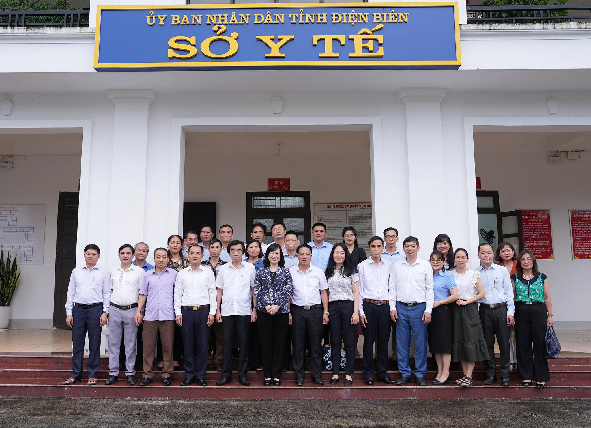 Bộ trưởng Đào Hồng Lan: Điện Biên đảm bảo công tác y tế khi thực hiện chính quyền địa phương 2 cấp, đặc biệt tại tuyến cơ sở- Ảnh 3.
