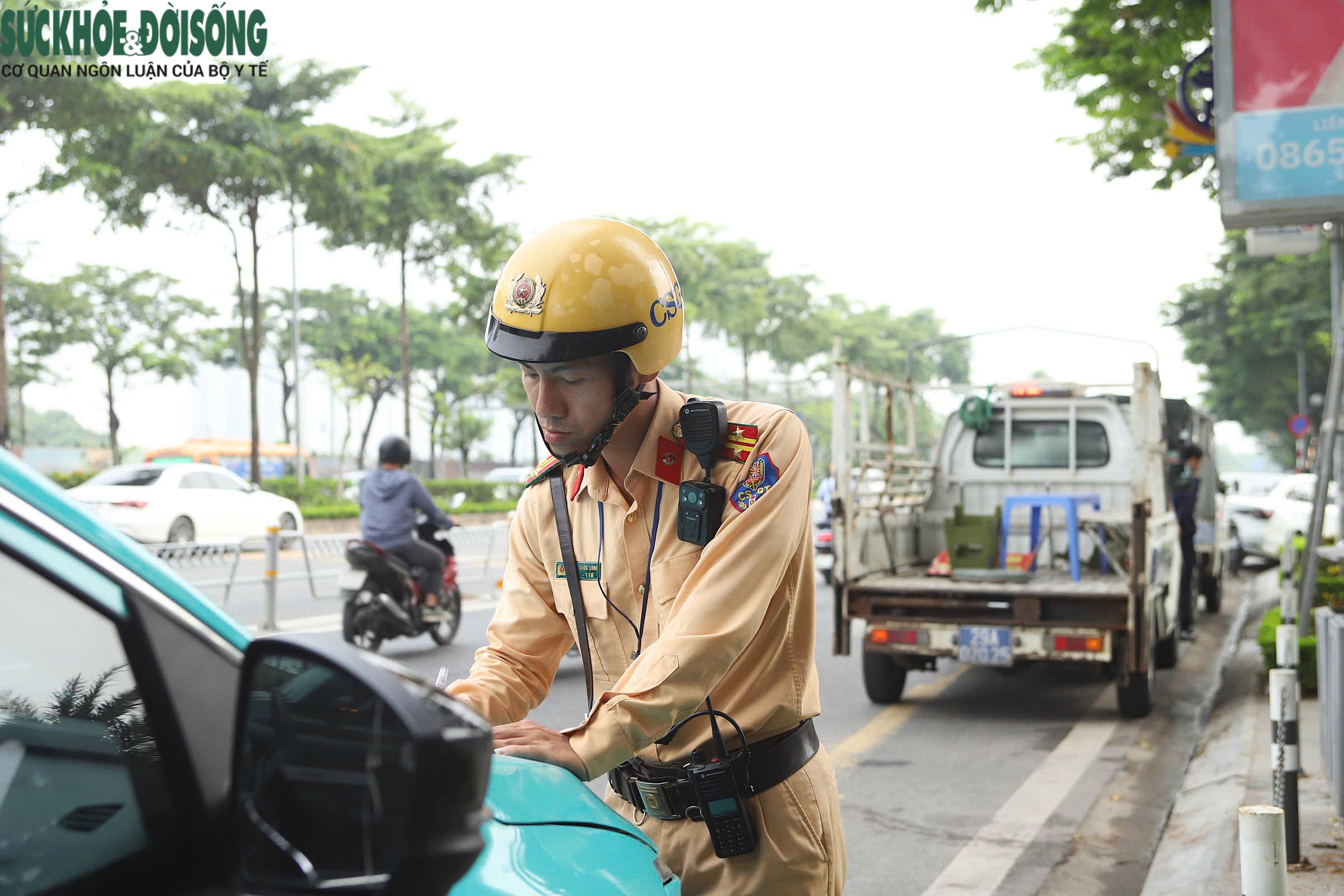 Sau phân làn đường Võ Chí Công lái xe ô tô chú ý điều gì để không bị phạt?- Ảnh 5. Sau phân làn đường Võ Chí Công lái xe ô tô chú ý điều gì để không bị phạt?- Ảnh 5.