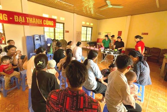 Cao Bằng: Tăng cường chăm sóc sức khỏe trẻ em, hống thiếu vi chất dinh dưỡng- Ảnh 2.