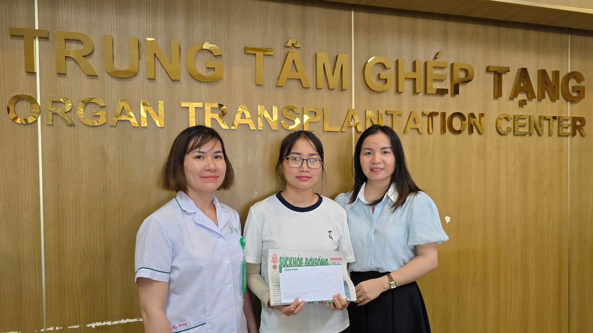 Người phụ nữ bị suy thận đón nhận niềm vui- Ảnh 1. Người phụ nữ bị suy thận đón nhận niềm vui- Ảnh 1.