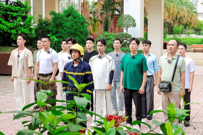 Show truyền hình thực tế về lực lượng công an nhận 'mưa' lời khen từ khán giả- Ảnh 2. Show truyền hình thực tế về lực lượng công an nhận 'mưa' lời khen từ khán giả- Ảnh 2.