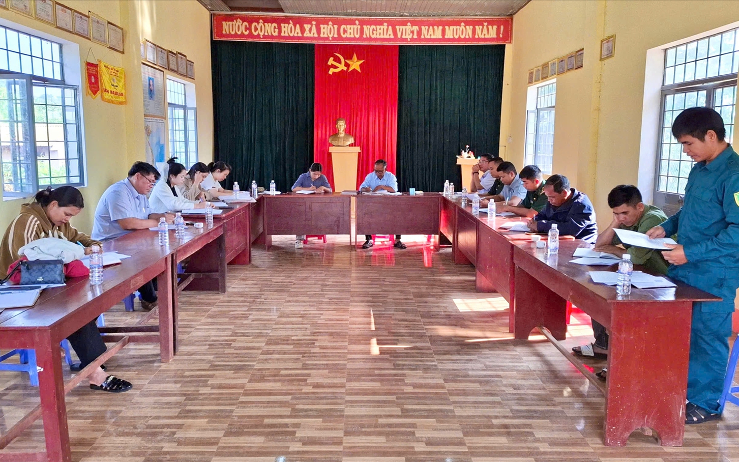 Lào Cai đẩy lùi tảo hôn, tạo dựng cuộc sống ấm no - Ảnh 2.