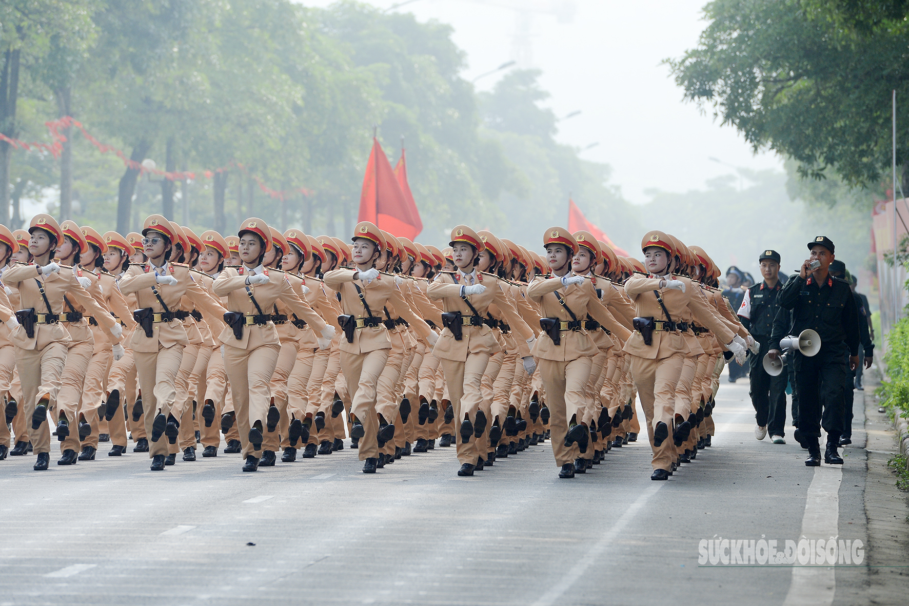 Y tế đồng hành, tiếp sức chiến sĩ đội hình diễu binh- Ảnh 9.