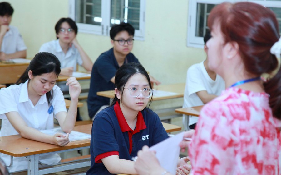 Điểm chuẩn lớp 10 Hà Nội: Khoảng cách nội - ngoại thành