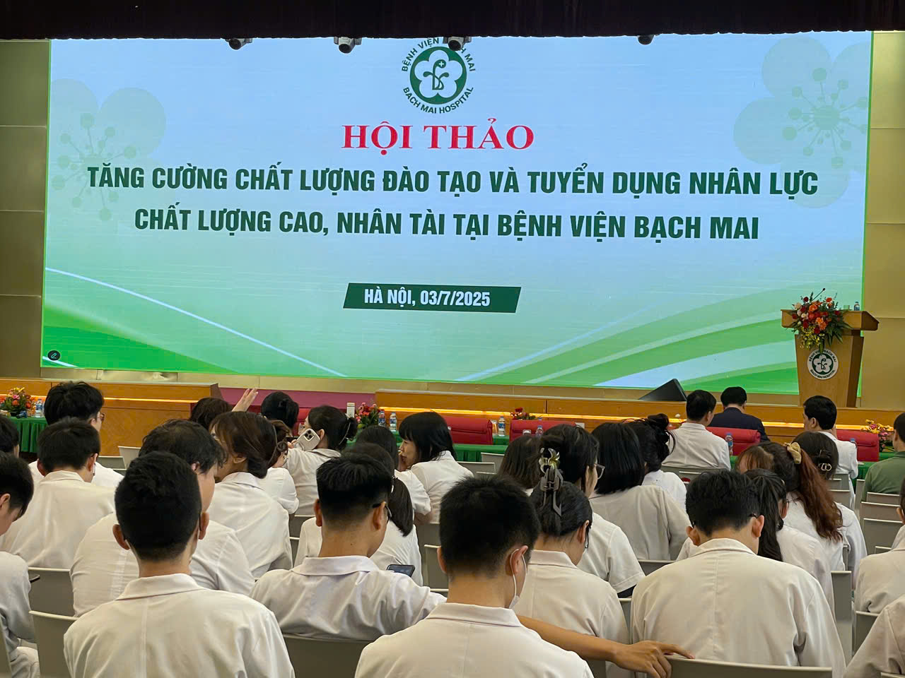 Cơ sở 2 Bệnh viện Bạch Mai sắp hoạt động, tuyển dụng 1.200 cán bộ y tế, trong đó hàng trăm bác sĩ nội trú- Ảnh 2. Cơ sở 2 Bệnh viện Bạch Mai sắp hoạt động, tuyển dụng 1.200 cán bộ y tế, trong đó hàng trăm bác sĩ nội trú- Ảnh 2.