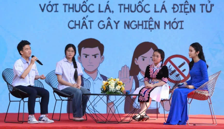 Thức tỉnh con trẻ về tác hại của thuốc lá điện tử từ gia đình đến nhà trường- Ảnh 2.