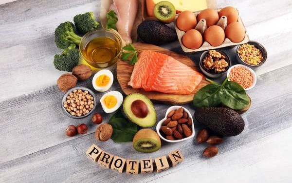 Vì sao thực phẩm giàu protein giúp trẻ lâu?