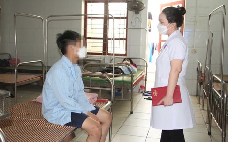 Hút thuốc lá điện tử mỗi ngày, nhiều bạn trẻ nhập viện vì rối loạn tâm thần- Ảnh 3.