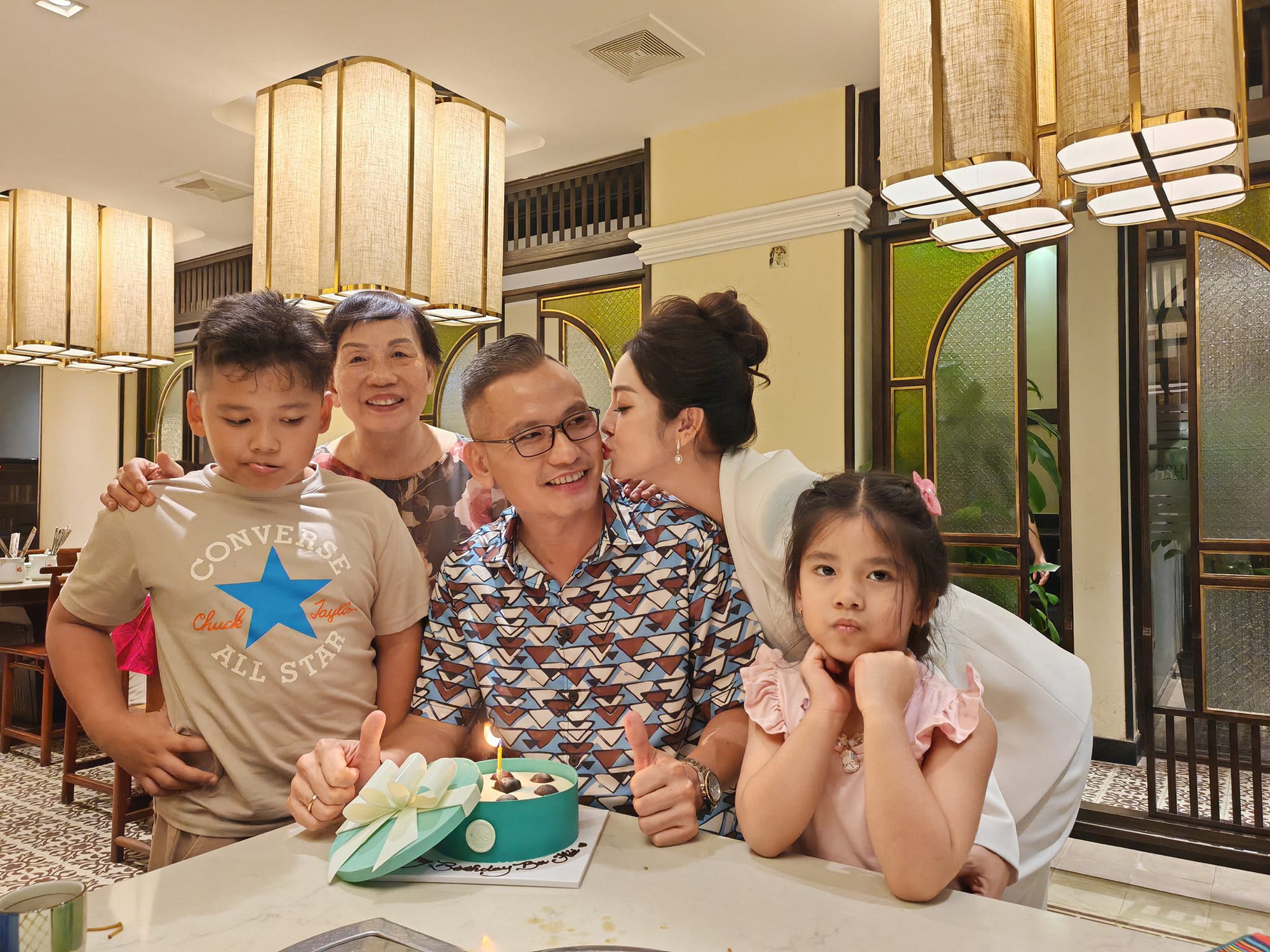 Cuộc sống viên mãn tuổi 40 của Hoa hậu Jennifer Phạm- Ảnh 8. Cuộc sống viên mãn tuổi 40 của Hoa hậu Jennifer Phạm- Ảnh 8.
