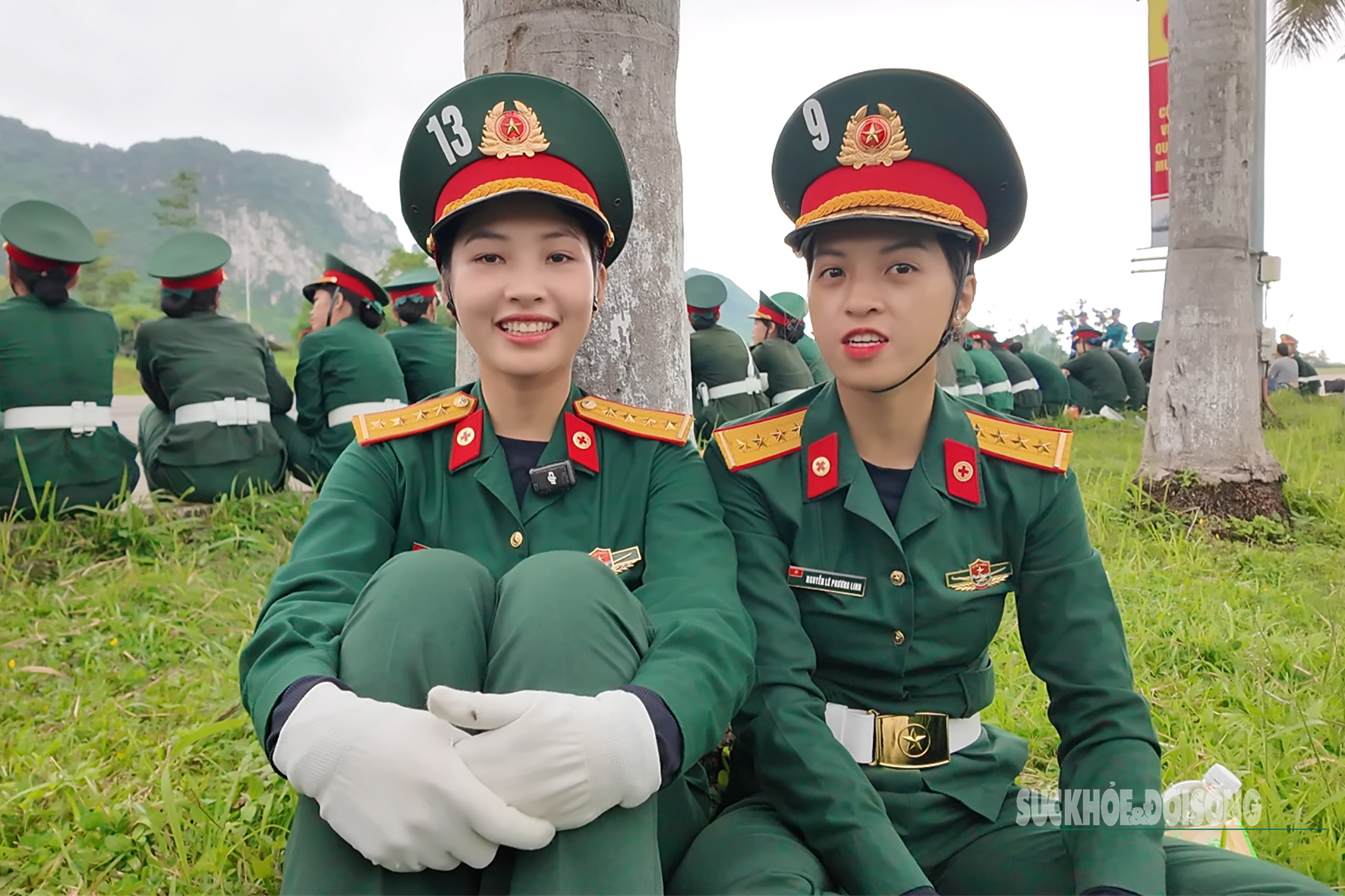 Duyên gặp gỡ của hai nữ chiến sĩ tên Linh trên thao trường diễu binh- Ảnh 3. Duyên gặp gỡ của hai nữ chiến sĩ tên Linh trên thao trường diễu binh- Ảnh 3.