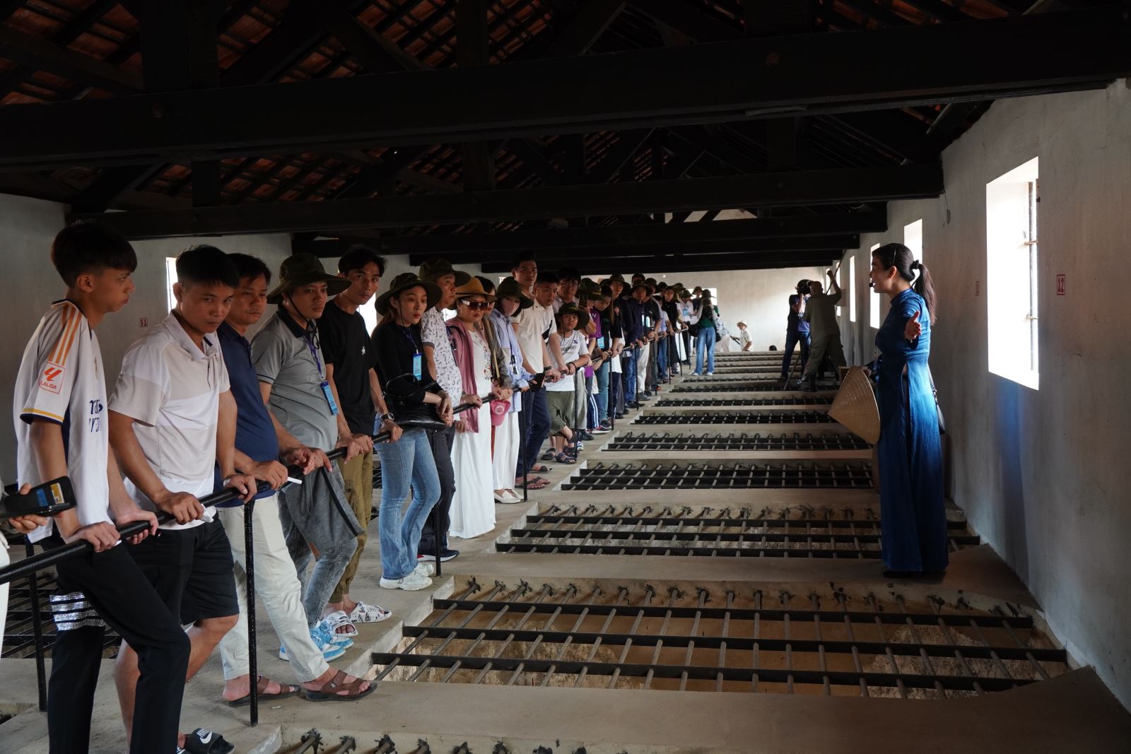 Cảnh giác với lừa đảo khi nhu cầu đặt tour hè tăng cao- Ảnh 1. Cảnh giác với lừa đảo khi nhu cầu đặt tour hè tăng cao- Ảnh 1.