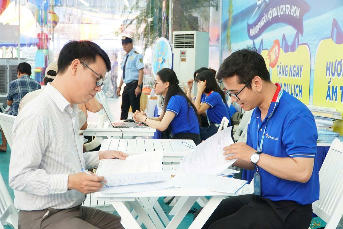 Cảnh giác với lừa đảo khi nhu cầu đặt tour hè tăng cao- Ảnh 2. Cảnh giác với lừa đảo khi nhu cầu đặt tour hè tăng cao- Ảnh 2.