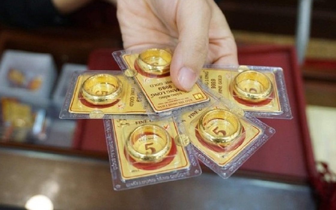 Giá vàng hôm nay ngày 7/7 đồng loạt giảm mạnh