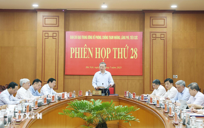 Tổng Bí thư: Kịp thời phát hiện, xử lý các sai phạm liên quan đến sắp xếp bộ máy- Ảnh 2. Tổng Bí thư: Kịp thời phát hiện, xử lý các sai phạm liên quan đến sắp xếp bộ máy- Ảnh 2.