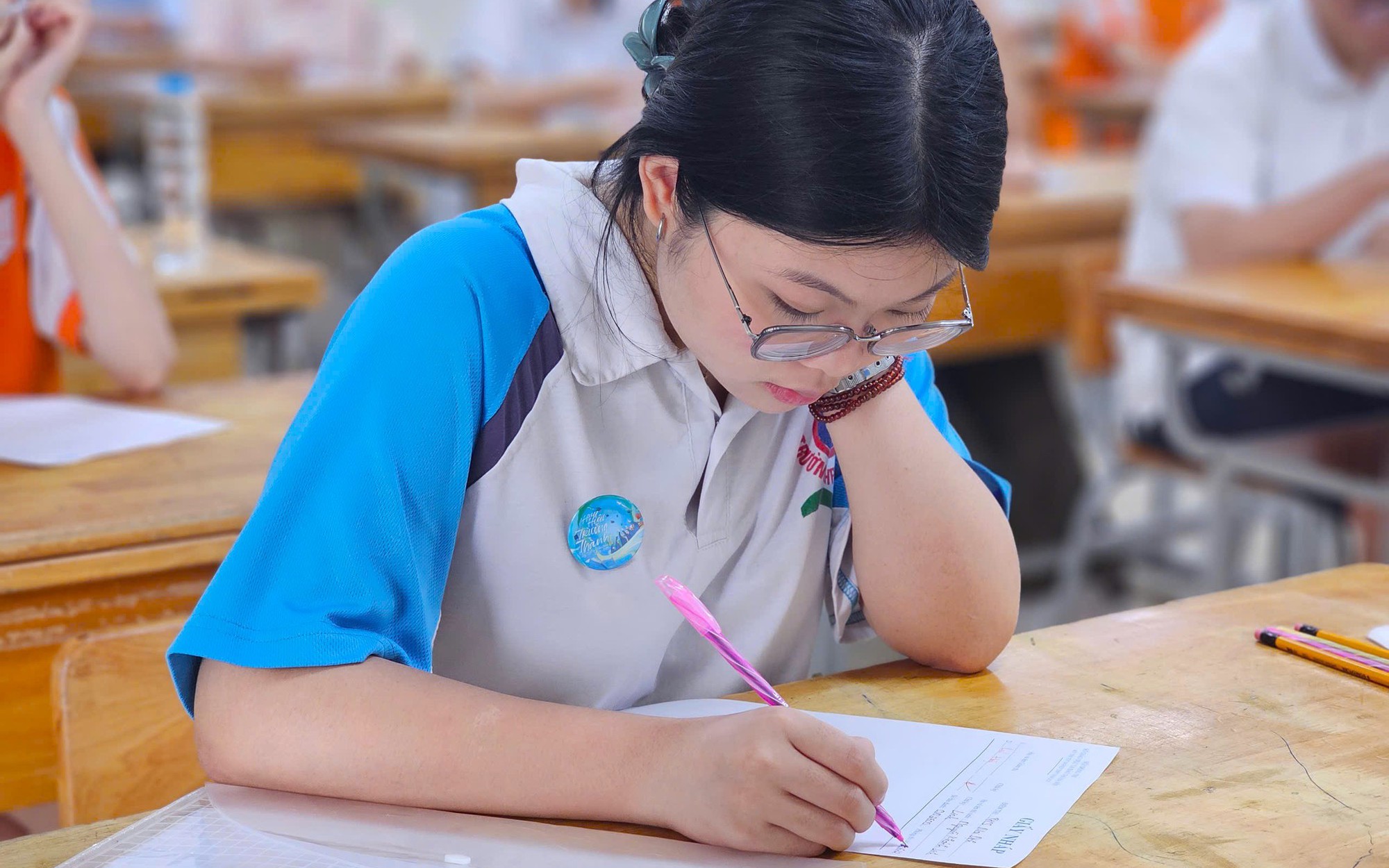 Còn 6 ngày nữa công bố điểm thi tốt nghiệp THPT 2025 thí sinh thấp thỏm chờ đợi