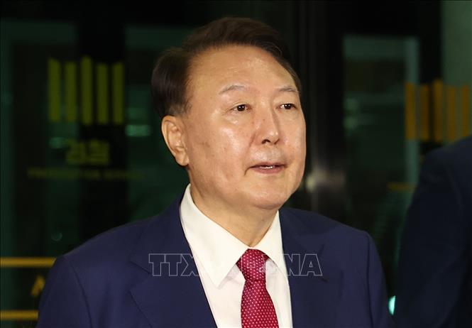 Tòa án Seoul phát lệnh bắt giữ cựu Tổng thống Hàn Quốc Yoon Suk Yeol- Ảnh 1. Tòa án Seoul phát lệnh bắt giữ cựu Tổng thống Hàn Quốc Yoon Suk Yeol- Ảnh 1.
