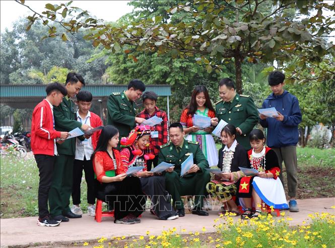 95 năm truyền thống ngành Tuyên giáo và Dân vận của Đảng: Phát huy vai trò 'đi trước mở đường'- Ảnh 15. 95 năm truyền thống ngành Tuyên giáo và Dân vận của Đảng: Phát huy vai trò 'đi trước mở đường'- Ảnh 15.