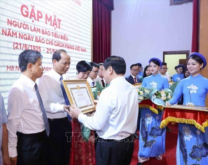 95 năm truyền thống ngành Tuyên giáo và Dân vận của Đảng: Phát huy vai trò 'đi trước mở đường'- Ảnh 13. 95 năm truyền thống ngành Tuyên giáo và Dân vận của Đảng: Phát huy vai trò 'đi trước mở đường'- Ảnh 13.