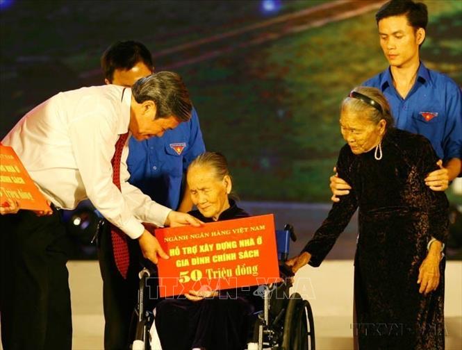 95 năm truyền thống ngành Tuyên giáo và Dân vận của Đảng: Phát huy vai trò 'đi trước mở đường'- Ảnh 6. 95 năm truyền thống ngành Tuyên giáo và Dân vận của Đảng: Phát huy vai trò 'đi trước mở đường'- Ảnh 6.