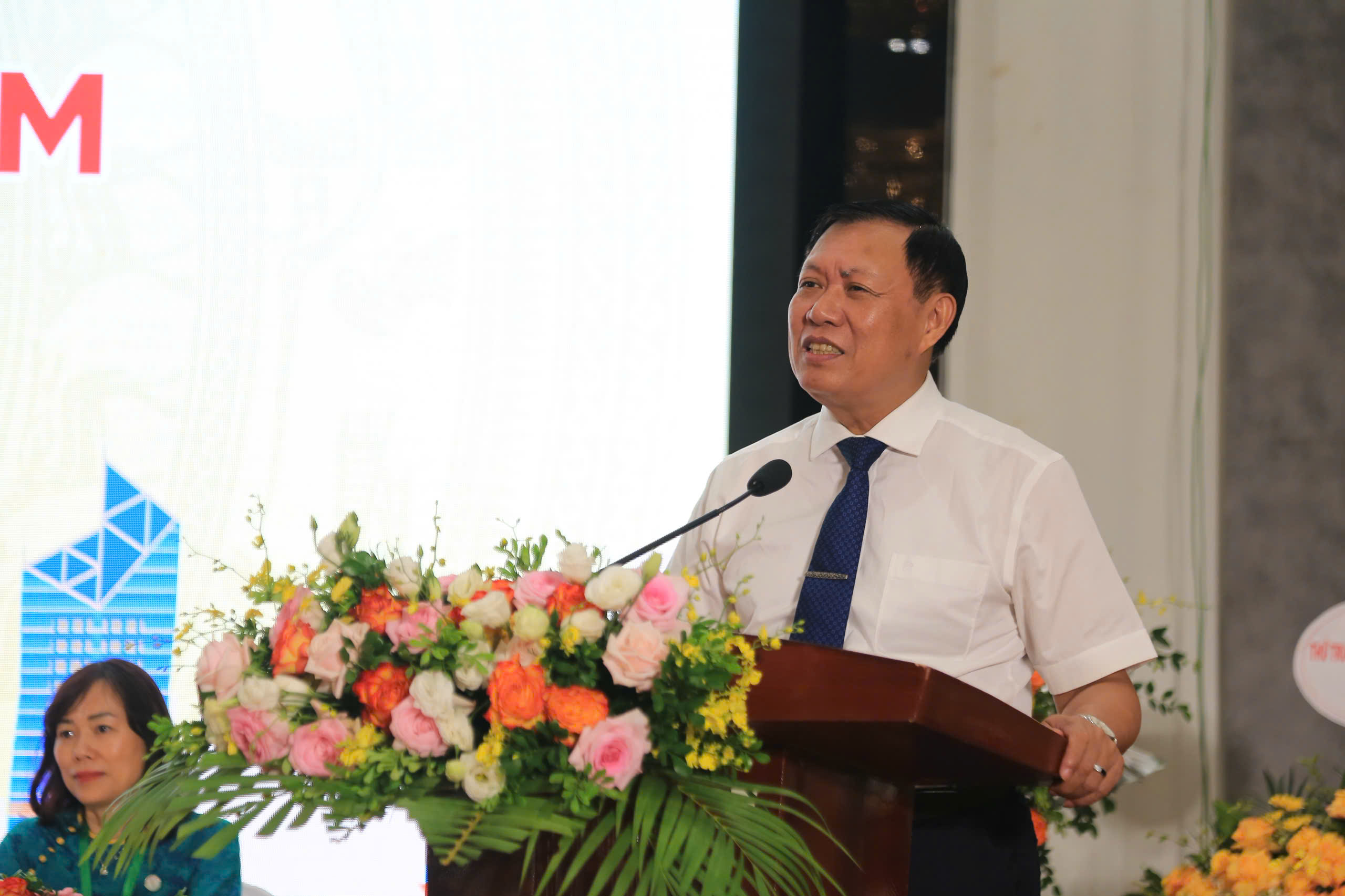 Hội Dược sĩ Bệnh viện Việt Nam cần tích cực tham gia xây dựng, phản biện chính sách pháp luật lĩnh vực dược- Ảnh 1. Hội Dược sĩ Bệnh viện Việt Nam cần tích cực tham gia xây dựng, phản biện chính sách pháp luật lĩnh vực dược- Ảnh 1.