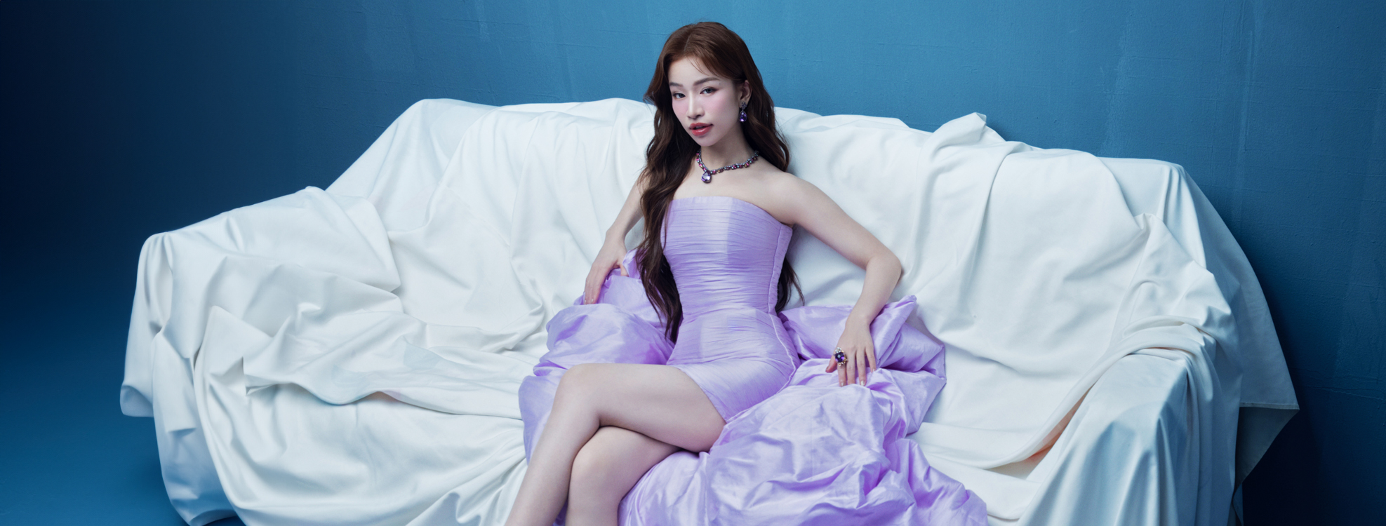 'Em xinh' Lâm Bảo Ngọc từng bỏ âm nhạc vì trầm cảm, bí quyết gì khiến cô trở lại mạnh mẽ như hiện nay?- Ảnh 3. 'Em xinh' Lâm Bảo Ngọc từng bỏ âm nhạc vì trầm cảm, bí quyết gì khiến cô trở lại mạnh mẽ như hiện nay?- Ảnh 3.