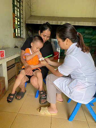 Can thiệp cải thiện tình trạng dinh dưỡng và giảm suy dinh dưỡng thấp còi ở trẻ em vùng đồng bào dân tộc thiểu số và miền núi- Ảnh 1. Can thiệp cải thiện tình trạng dinh dưỡng và giảm suy dinh dưỡng thấp còi ở trẻ em vùng đồng bào dân tộc thiểu số và miền núi- Ảnh 1.