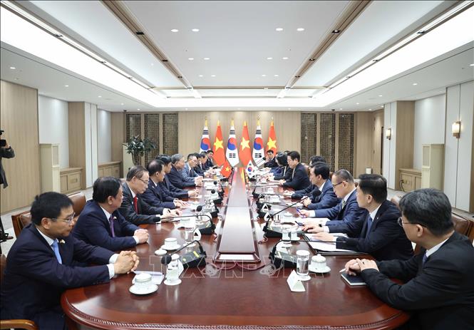 Tổng Bí thư Tô Lâm hội đàm với Tổng thống Hàn Quốc Lee Jae Myung- Ảnh 3. Tổng Bí thư Tô Lâm hội đàm với Tổng thống Hàn Quốc Lee Jae Myung- Ảnh 3.