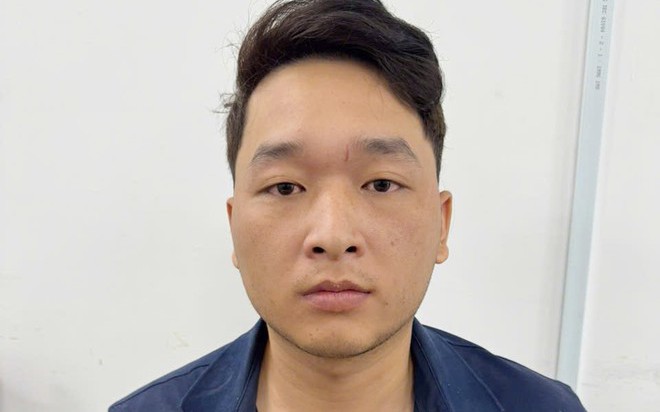 Chở bạn gái dạo phố, thanh niên cướp luôn xe máy, điện thoại, ví tiền